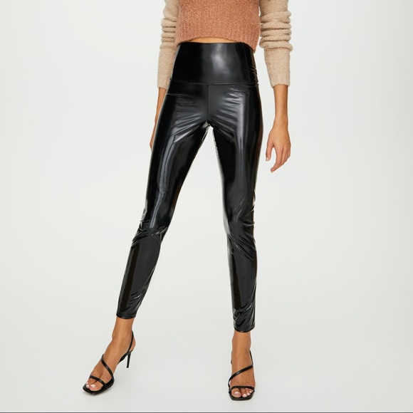 Aritzia Pants - Wilfred Free Daria Legging
